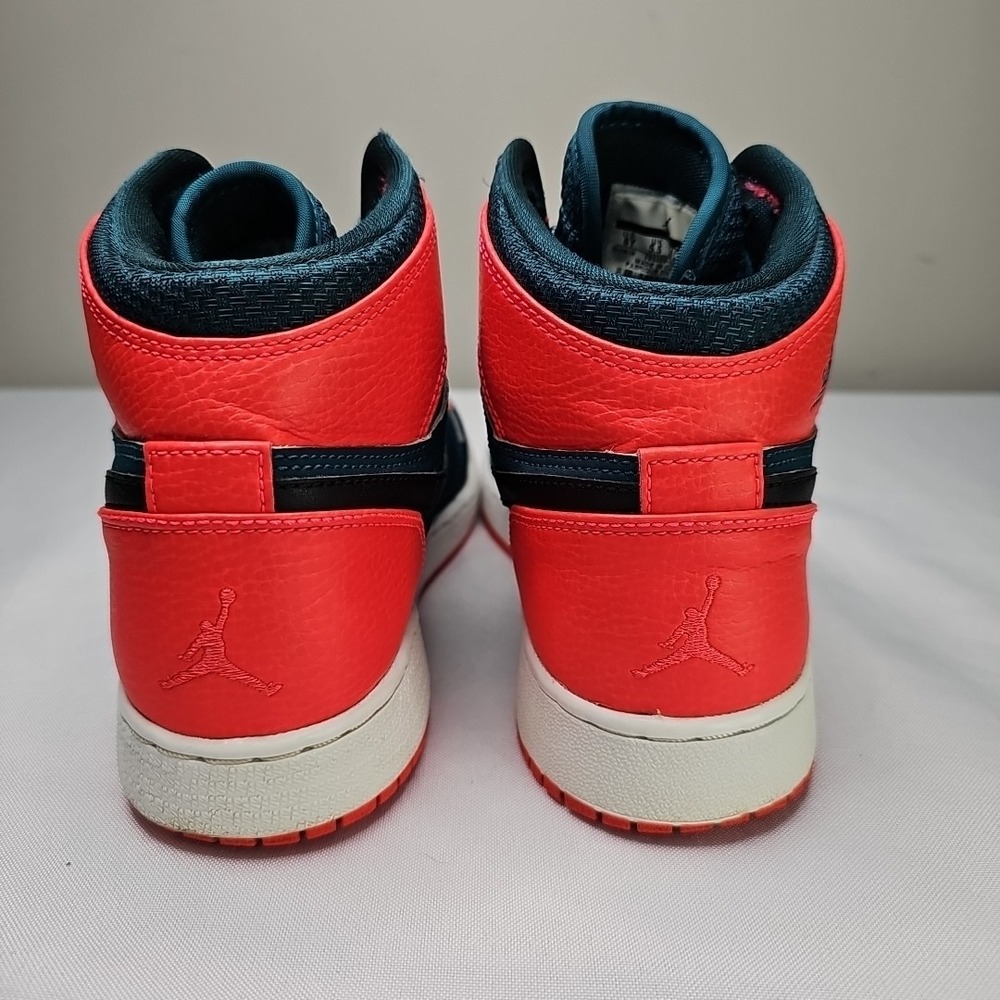 6y/7.5w Jordan 1 Retro High Russell Westbrook GS - Picture 4 of 10